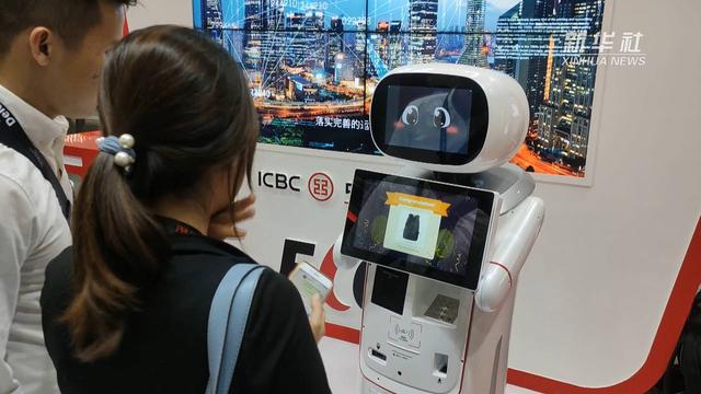 中国金融科技产品亮相新加坡金融科技节