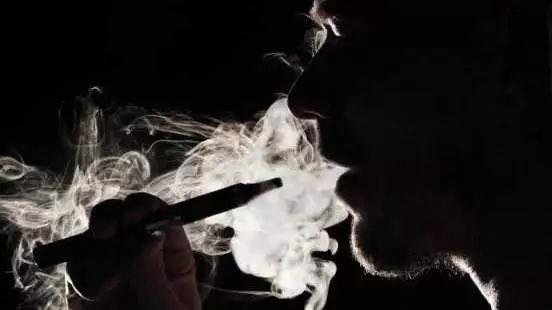 国家出手了！电商必须全面下架电子烟！市值千亿板块突发大利空