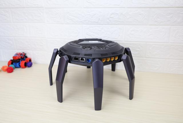 帝王蟹怎么吃？一文教你没有万兆宽带时双万兆WiFi6路由的玩法