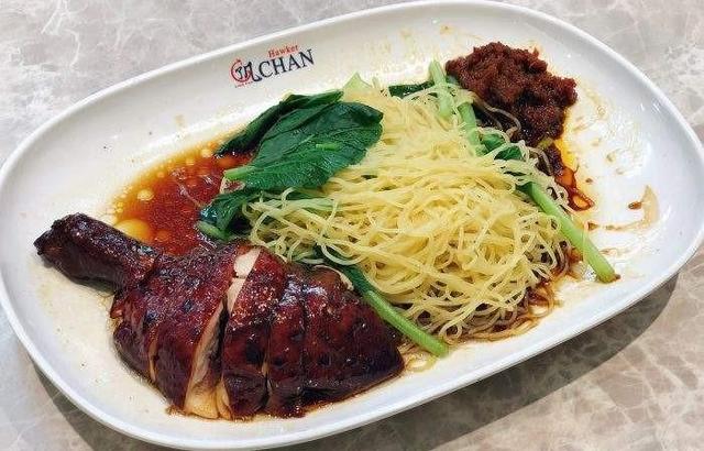 了凡鸡肉饭传说中全球最便宜的米其林一星