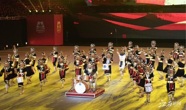 精彩！南昌国际军乐节军乐行进表演晚会举行