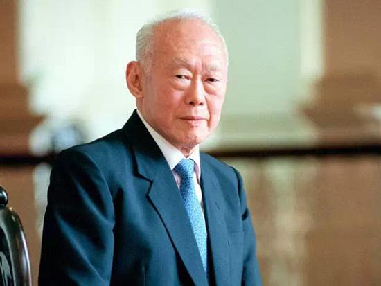 柬埔寨沈良西，为何既反越又排华呢？只针对洪森一个人吗？