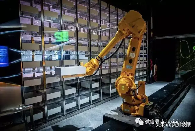 黑科技全面覆盖，新加坡福南商场机器人帮你提货