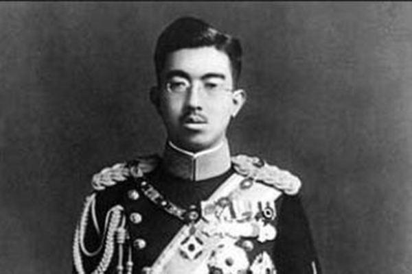 二战结束澳洲为何想处死日本天皇？只因日本曾迫害近400澳洲平民