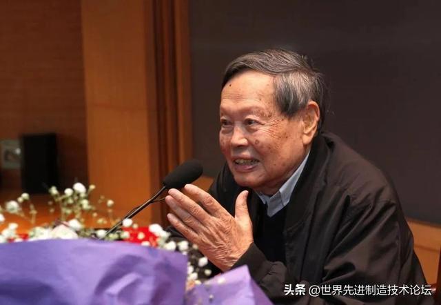 专访杨振宁：“我的一生可以算做一个圆”