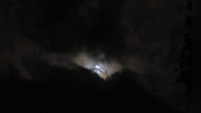 新加坡212年遇上的日环食