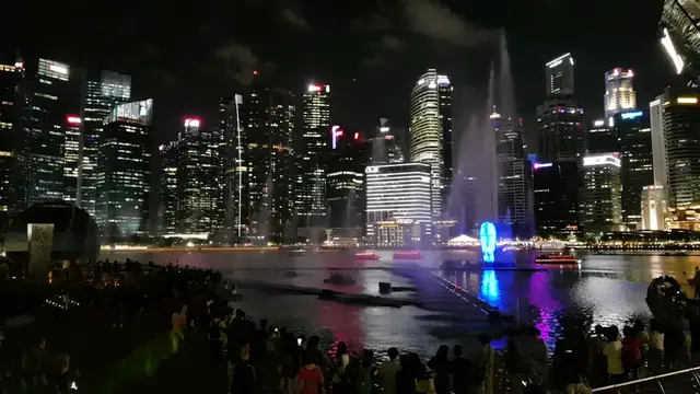 美轮美奂的新加坡金沙灯光秀！