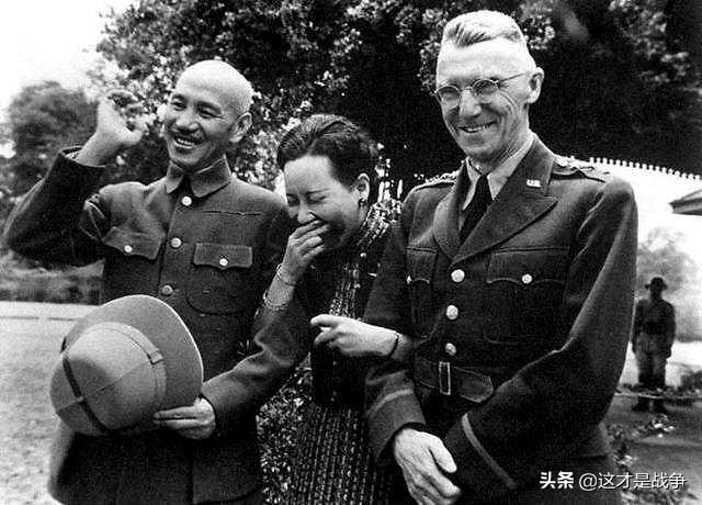 远征军惨败缅甸，戴安澜殉国，蒋介石和史迪威都别想逃避责任