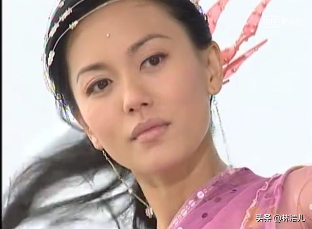 还记得《宝莲灯》的丁香，《东游记》的何仙姑吗？惊艳童年的女神