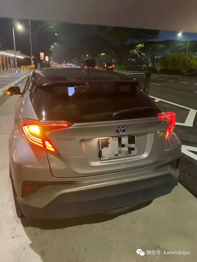 新加坡私召车司机强行要小费，不给就把乘客扔路边