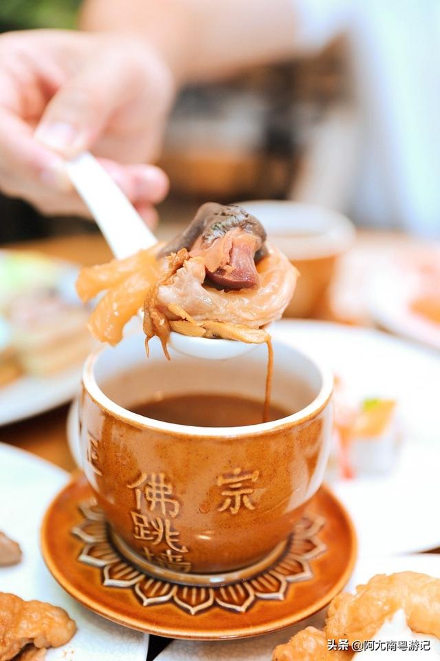 厦门这家海鲜自助汇集上百种美食~更有佛跳脚，燕窝加持198任刷
