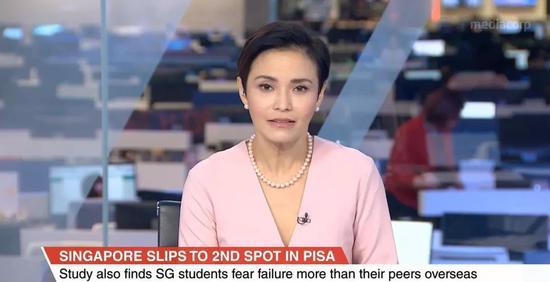 中国学生击败新加坡拿三项冠军 外媒称中国是全球教育最好国家