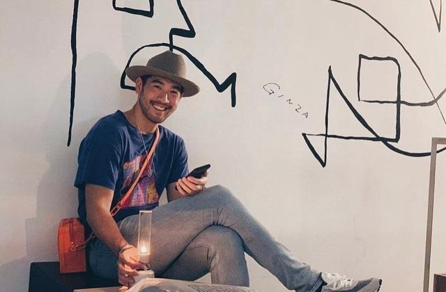 缺席好友婚礼　插画家实现高以翔现身毛加恩婚礼美好画面