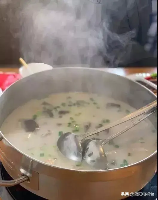 遇见天府雄州 | 陈新 : 一道美食映照的修为