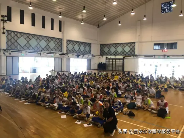 新加坡小学生的一天是如何度过的？