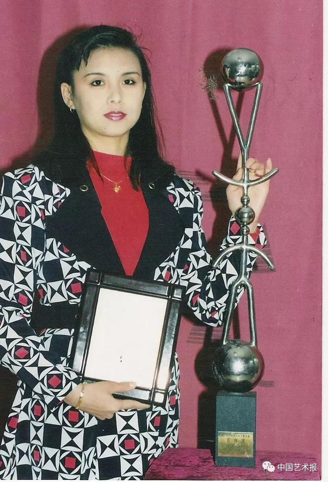艺苑百花丨邓宝金：干杂技这行儿，就不能叫苦
