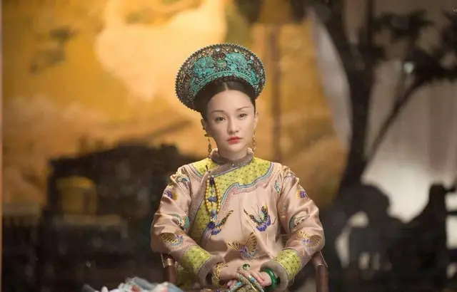 汉服、旗袍、唐装，哪一种更能体现中国女性美？