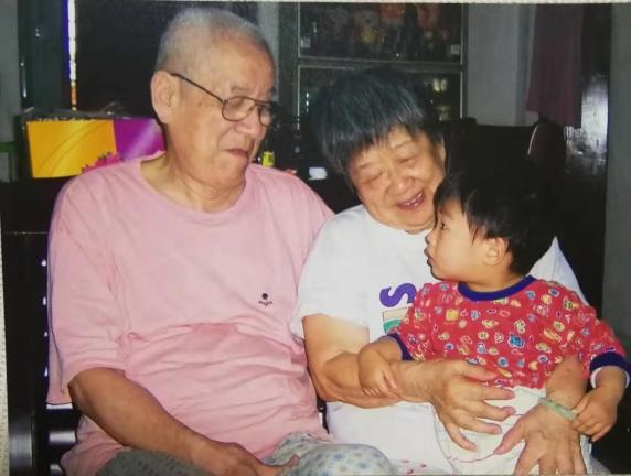 暖！广州烟墩路幼儿园110岁了，这家人四代是它的园友…