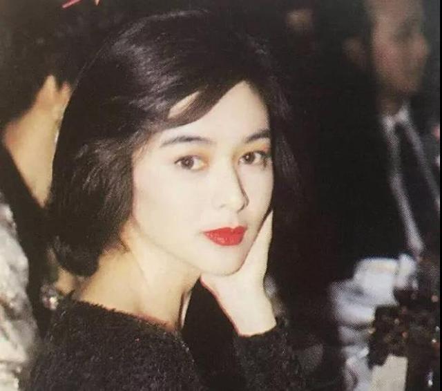 香港美女图鉴（二）：蛇蝎美人关之琳？那你真的高看她了