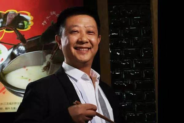 海底捞张勇成新加坡首富！封神前也曾三起三伏，多次创业失败