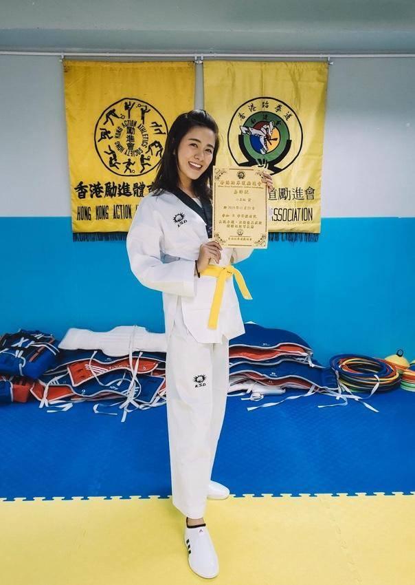 25岁TVB小花自曝曾惨遭咸湿阿姨非礼 直言这辈子也忘不了