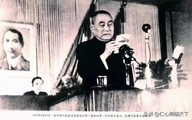 “素”名远扬，安享高寿，开国领袖黄炎培素食50年