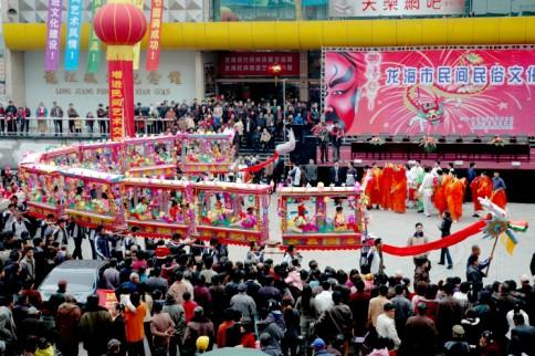 龙海彩扎艺术的传承与保护