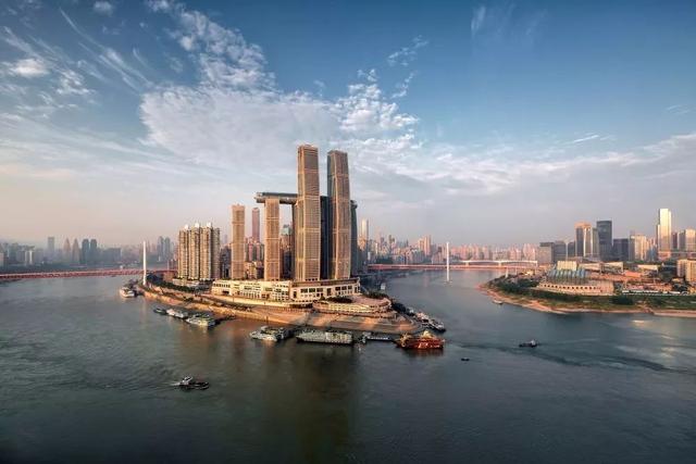 助力"网红城市"，这个新加坡品牌在重庆打造"未来之城"｜知消观察