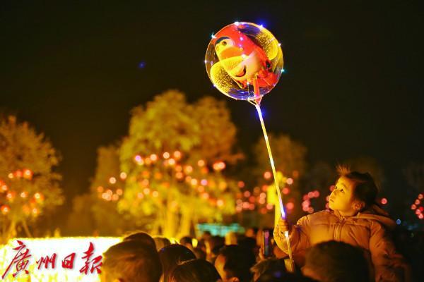 知识城首设花市，好吃好看好玩透出科技感