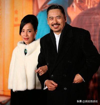 为情所困的他，花200块娶老婆，婚后丁克恩爱33年至今无绯闻