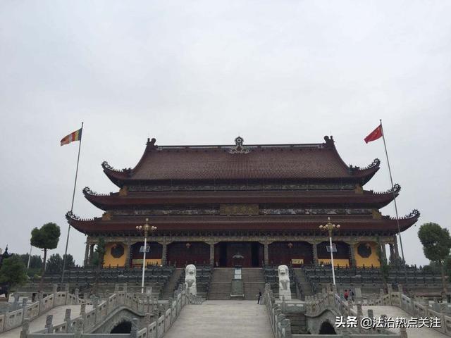 驻马店汝南 汝水河滨南海禅寺