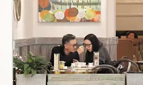 被称最帅花无缺，夫妻曾合拍风月片，这对娱乐圈夫妻让我相信爱情