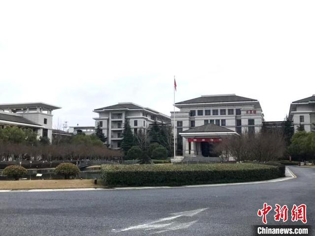 探营新加坡航班抵杭乘客隔离点：那些守望与被守望