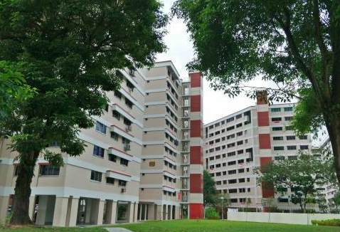 为什么新加坡寸土寸金，面积比香港还小，却很少有人炒房？