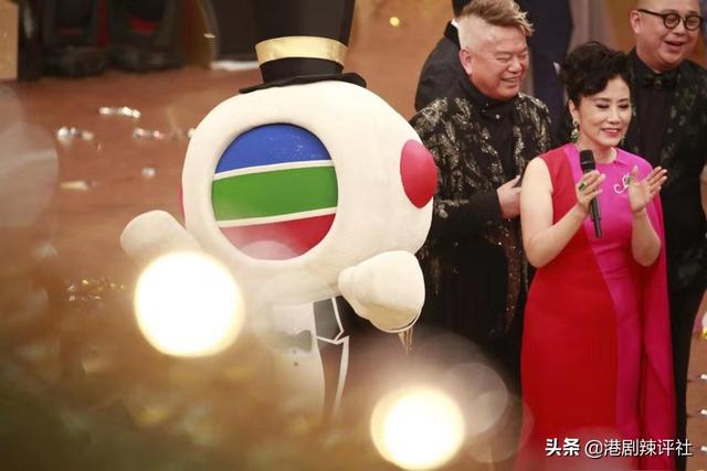 TVB宣布职员上班需量体温，马国明取消内地商演，赴新加坡购口罩