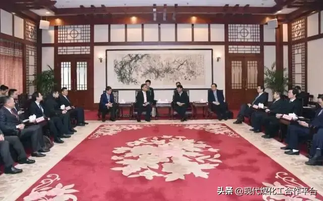 日本三井物产与扬子江船业、华润燃气计划在江阴投资合作LNG业务