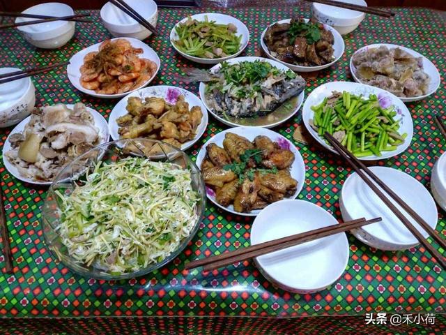 今年过年不聚餐，在家做年夜饭，桌桌都是爱，您最爱哪一桌