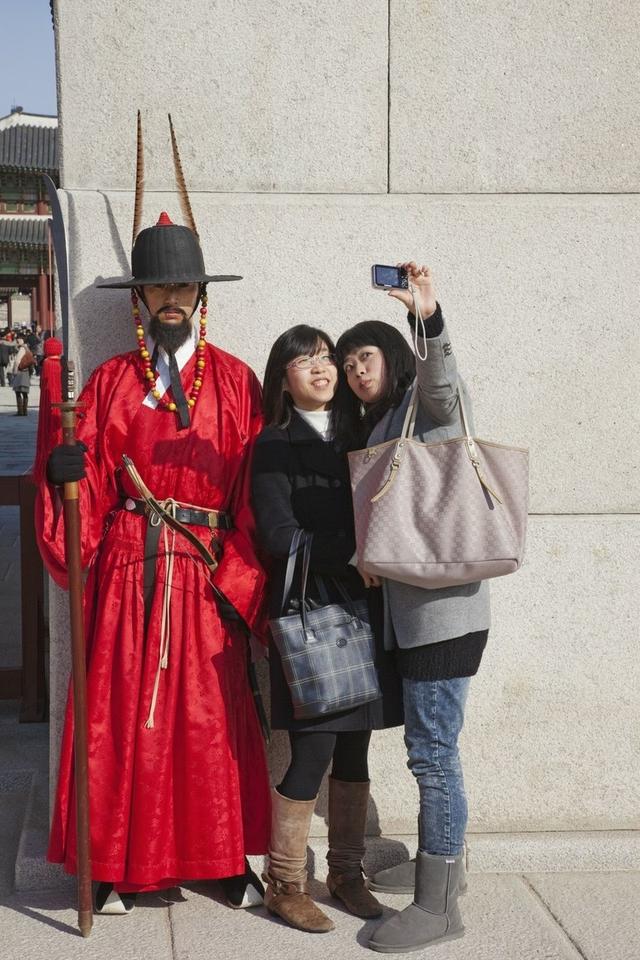 朝鲜人比中国人还喜欢中国货，手机却青睐苹果，少见华为