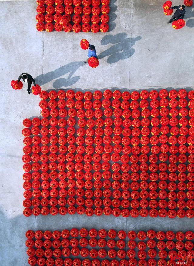 小厂卖出10万只灯笼，惊艳“中国红”飘向欧洲
