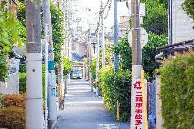 日本“先发劣势”的尴尬  | 电线杆王国