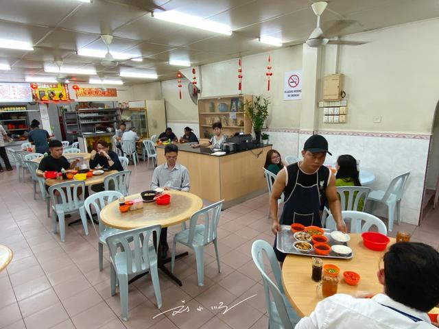 马来西亚著名美食，名字叫茶但不是茶，长得像中国菜但不是中国菜