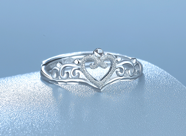 当代珠宝界中的鄙视链，瞧不起谁呢？