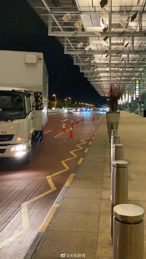 新加坡民间驰援75000个口罩，29日抵达武汉