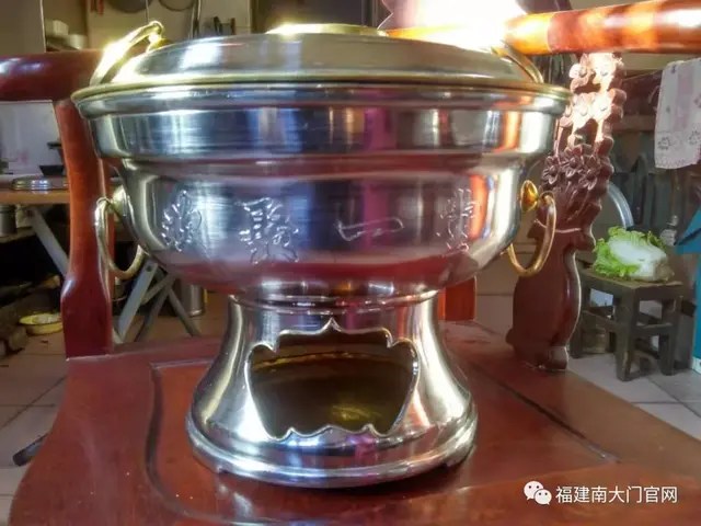 诏安：传统手工锡器与白铁件