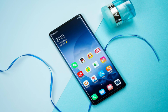 手机市场进入5G新时代，vivo开始品牌升级之旅