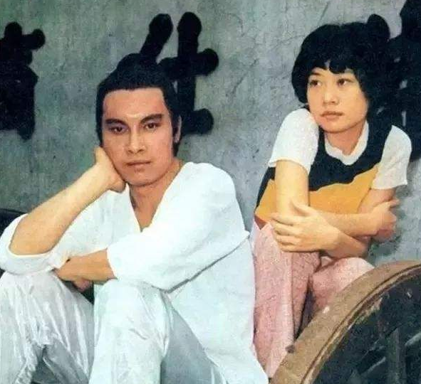 亦舒为他手撕闺蜜郑佩佩，却与艳星相伴到老，昔日旧爱直言是好人