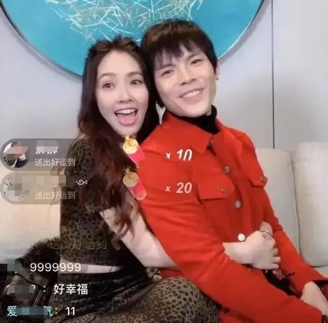 拆散向佐两段感情，帮儿子追到郭碧婷，向太的强势与温柔