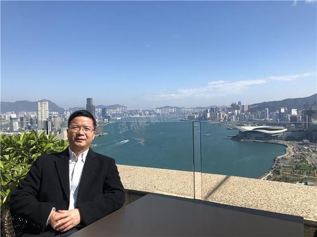 温籍乡贤给父老乡亲的一封家书：让“公筷”成为餐桌上的新风尚