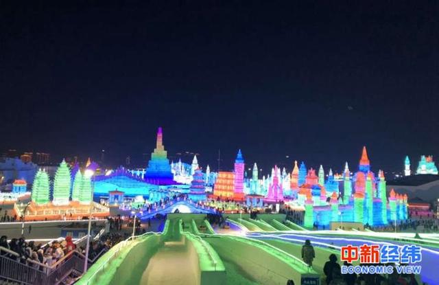 旅游过年成新潮，家庭套房一晚万元！网友：都是土豪