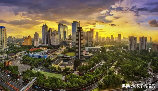 印尼：远离中东，印尼是如何成为穆斯林人口最多国家的？